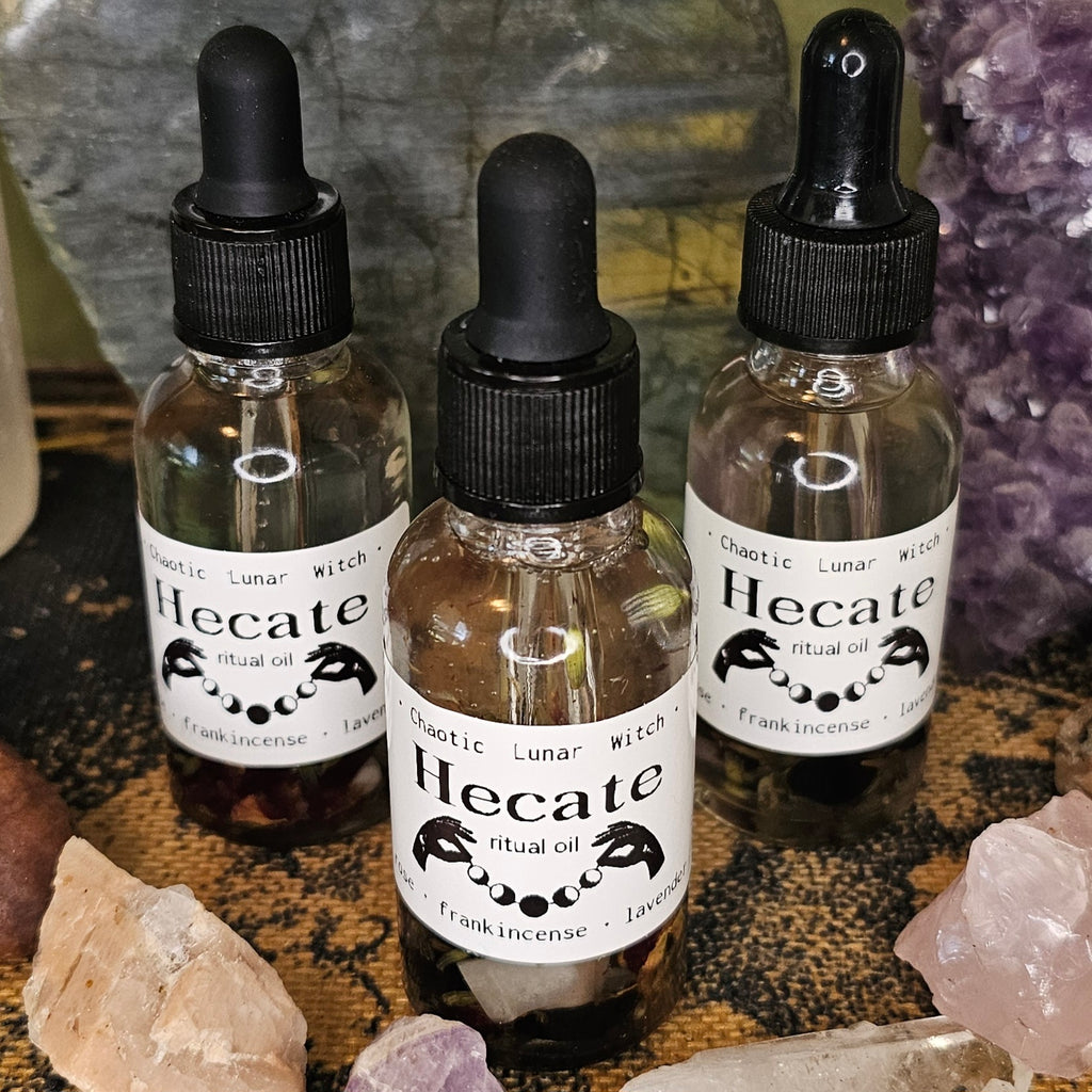 Hecate Spell Oil 1oz